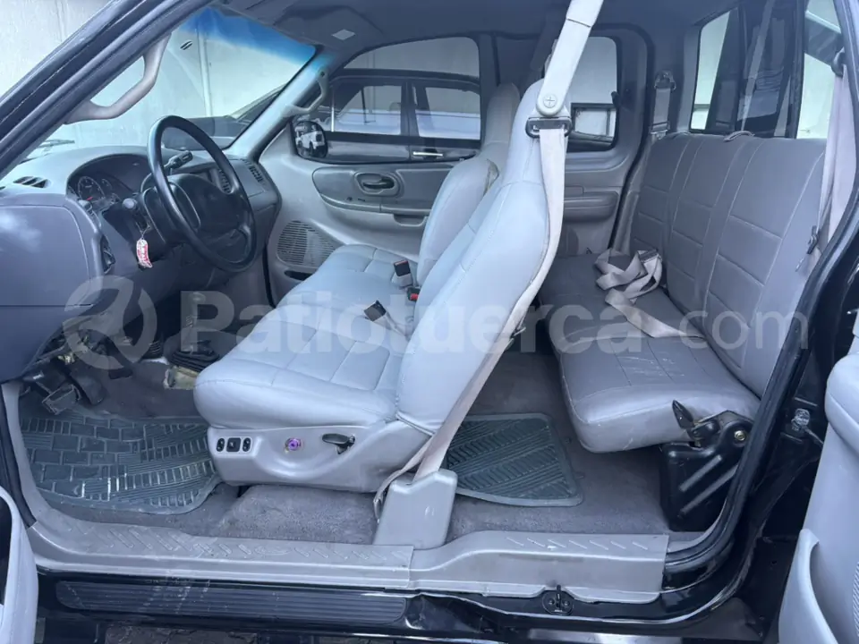 Foto 6 de Ford F150 XLT Lariat