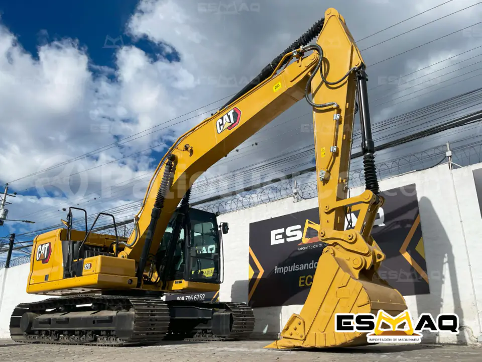 Foto 2 de Caterpillar 320