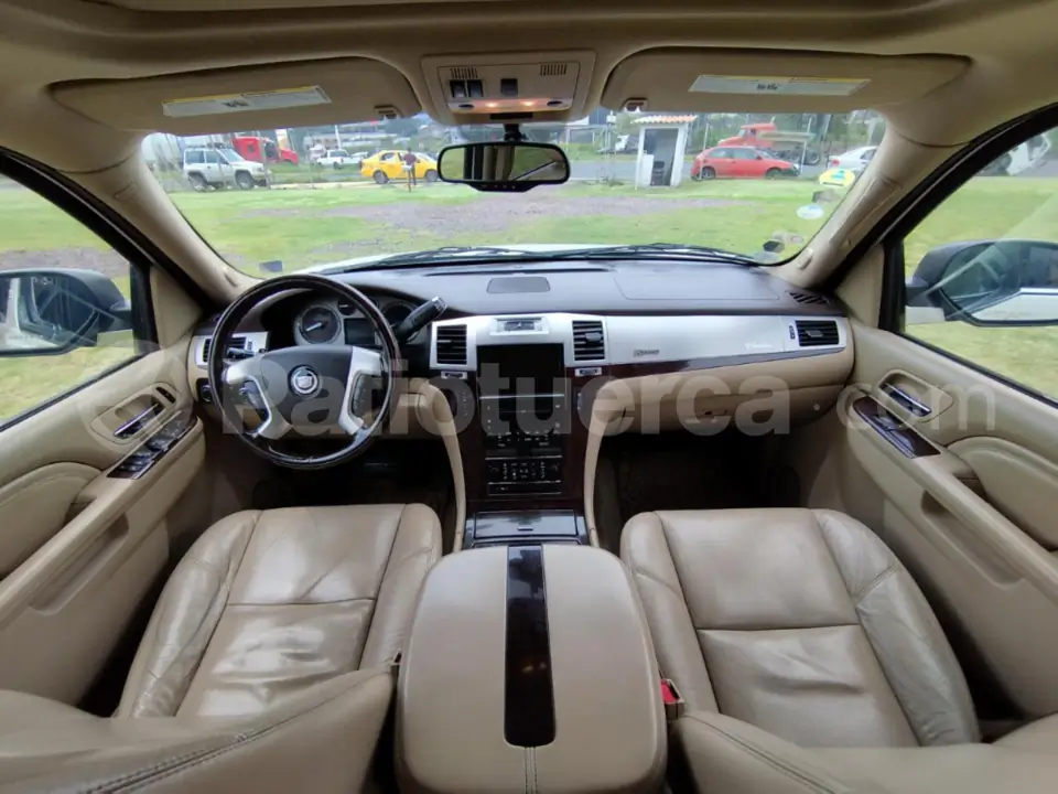 Foto 5 de Cadillac Escalade Hibrido