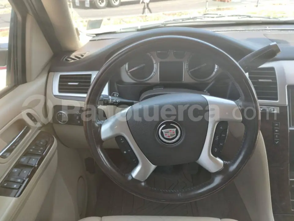 Foto 4 de Cadillac Escalade Hibrido