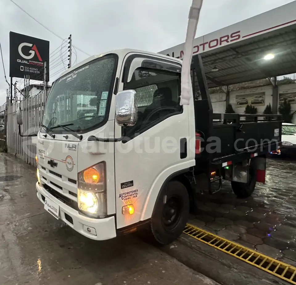 Foto 1 de Chevrolet NLR 55E