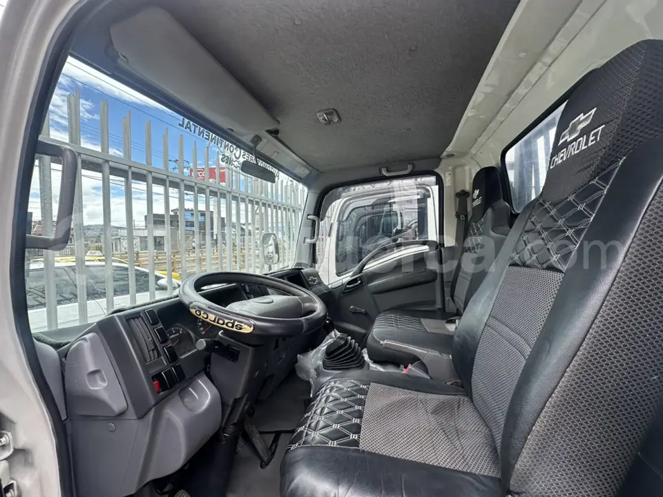 Foto 8 de Chevrolet NLR 55E