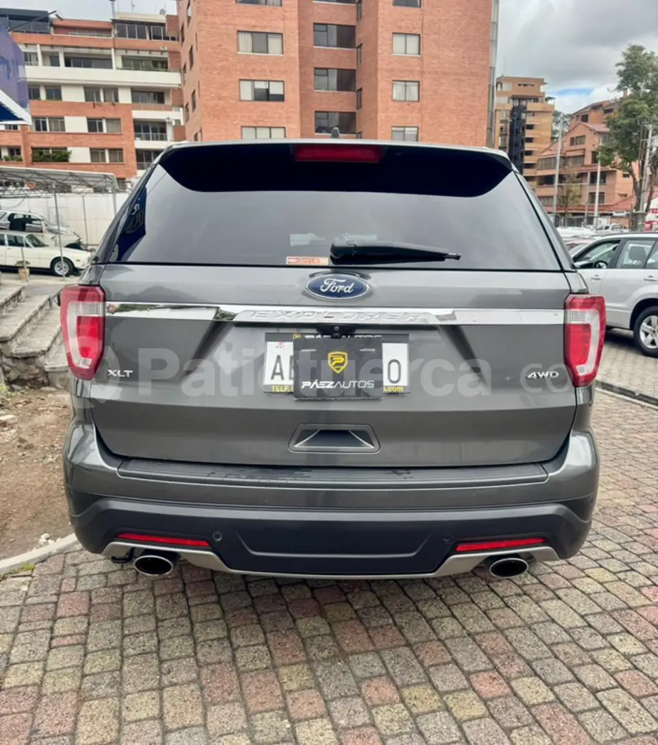 Foto 4 de Ford Explorer XLT