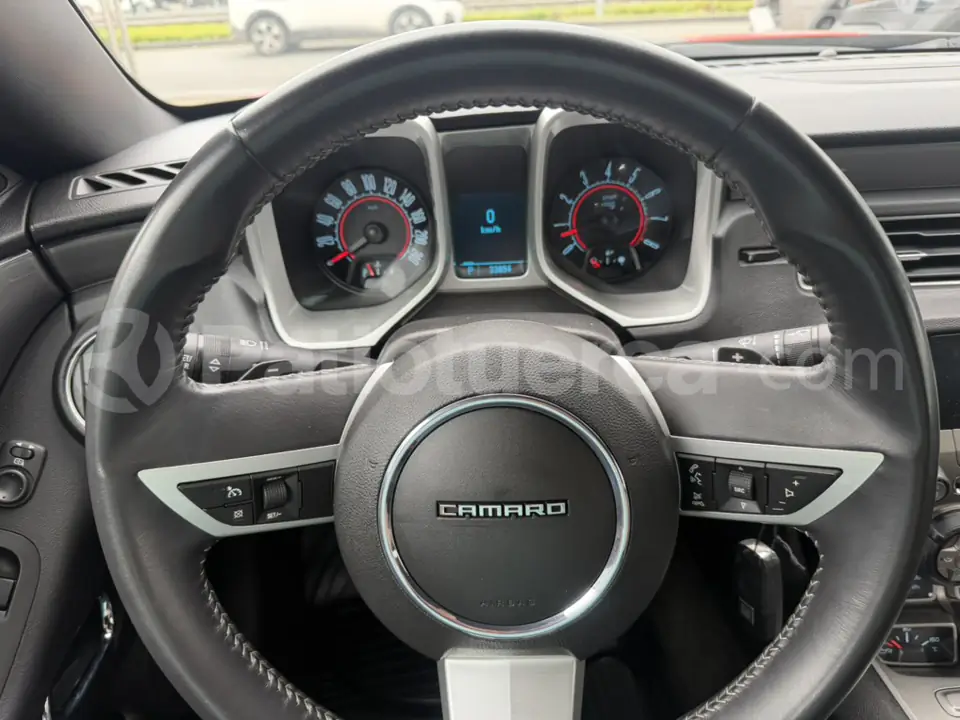 Foto 45 de Chevrolet Camaro RS