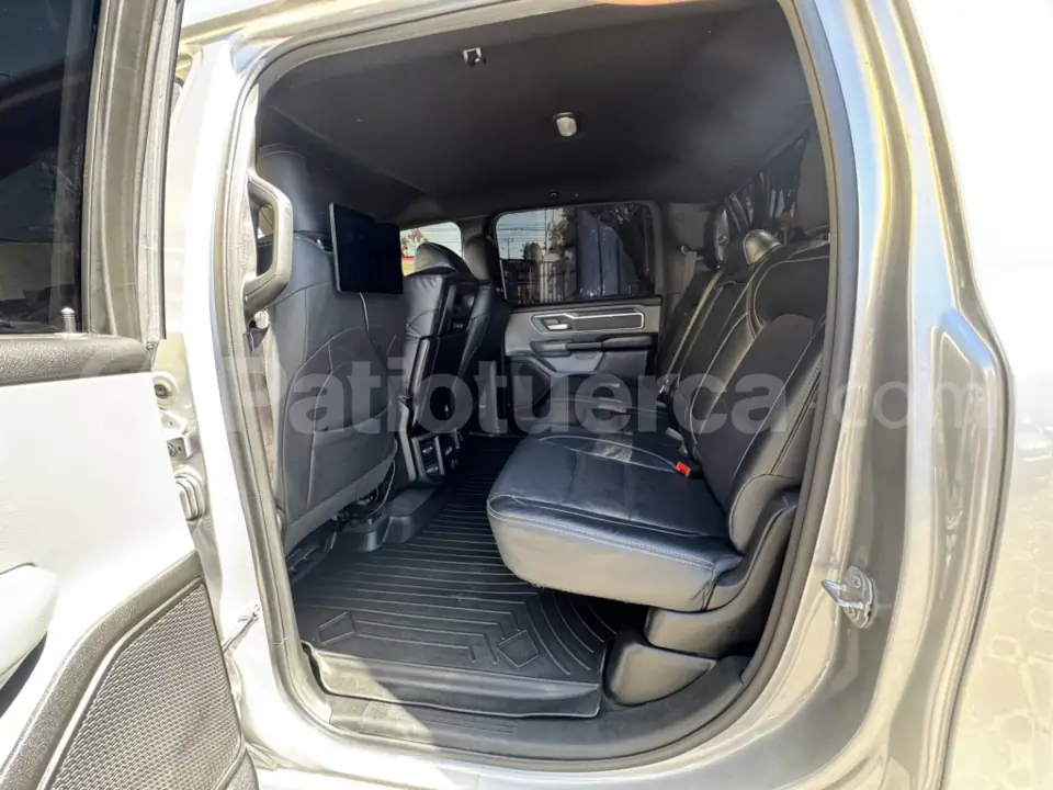 Foto 9 de Ram 1500 BIGHORN ETORQUE