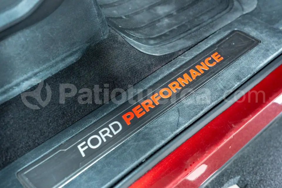 Foto 12 de Ford F150 Raptor AC