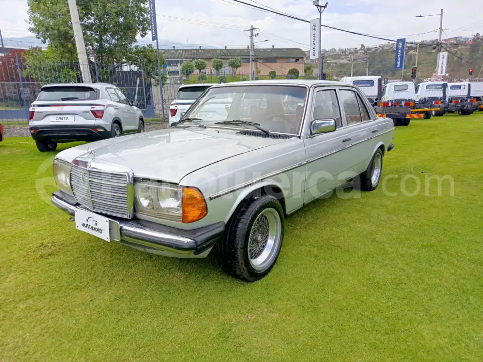 Foto 1 de Mercedes Benz 250