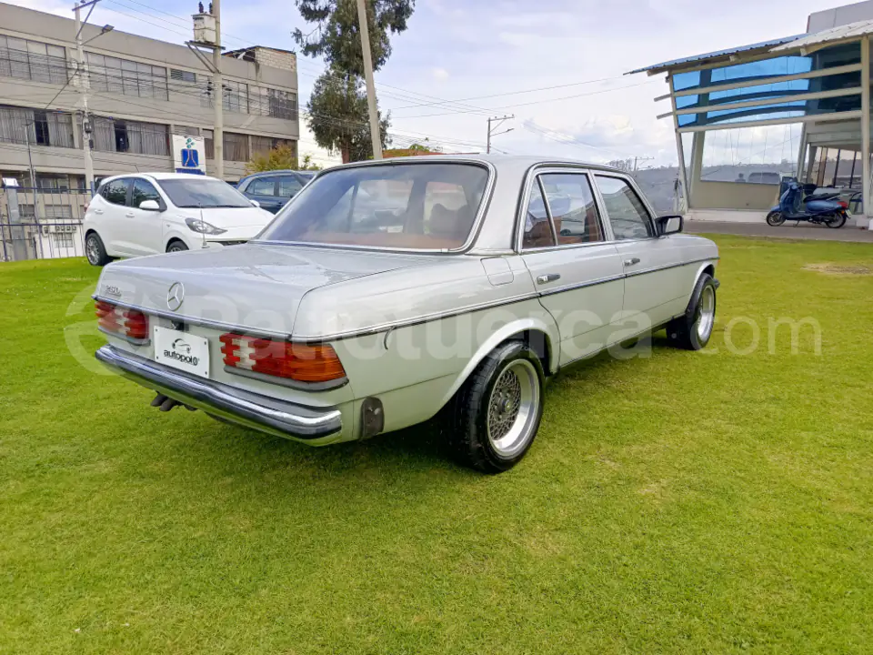 Foto 7 de Mercedes Benz 250