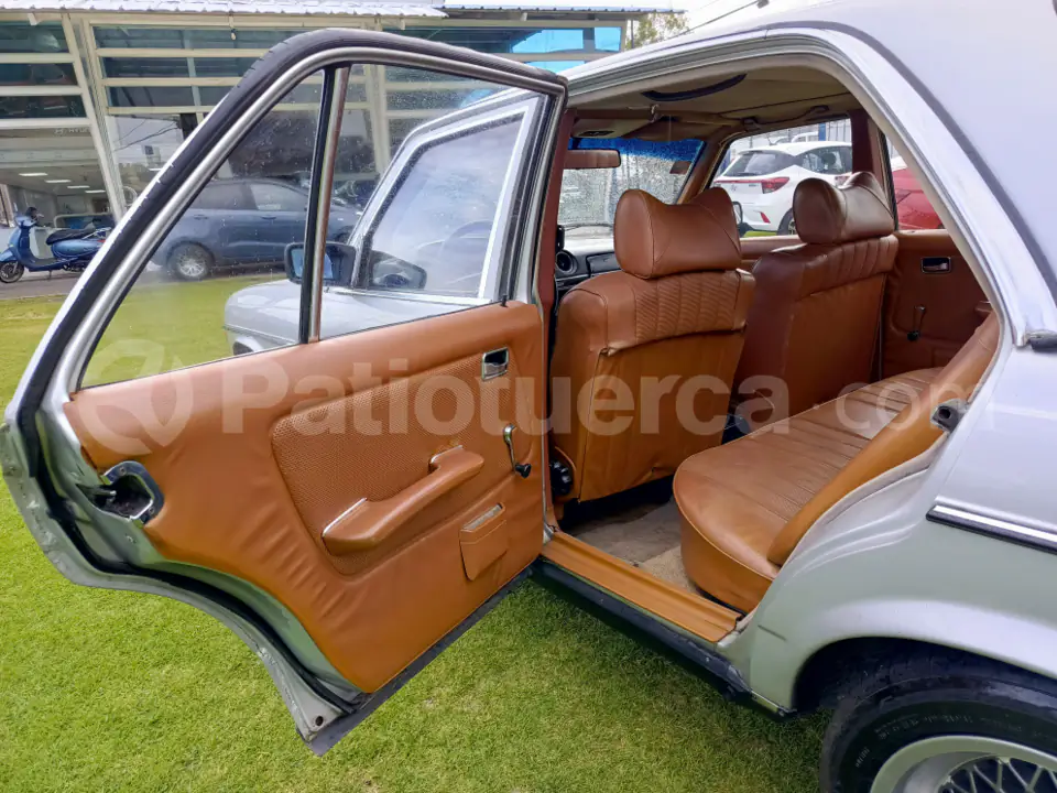 Foto 16 de Mercedes Benz 250