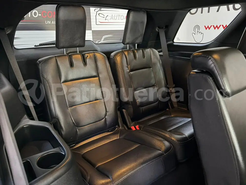 Foto 21 de Ford Explorer XLT