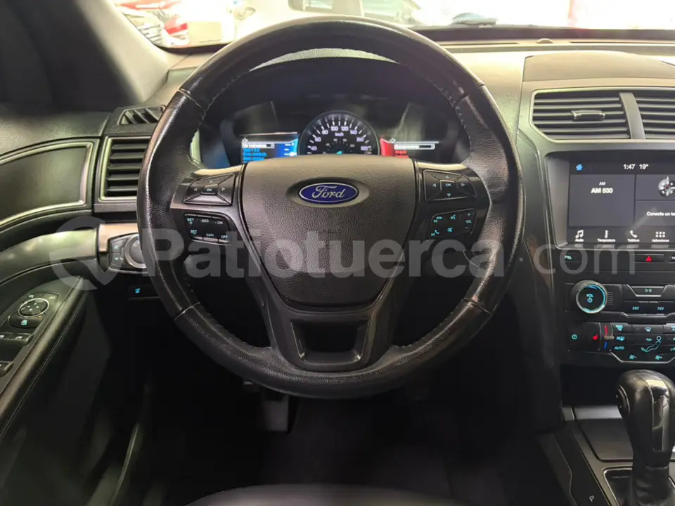 Foto 26 de Ford Explorer XLT