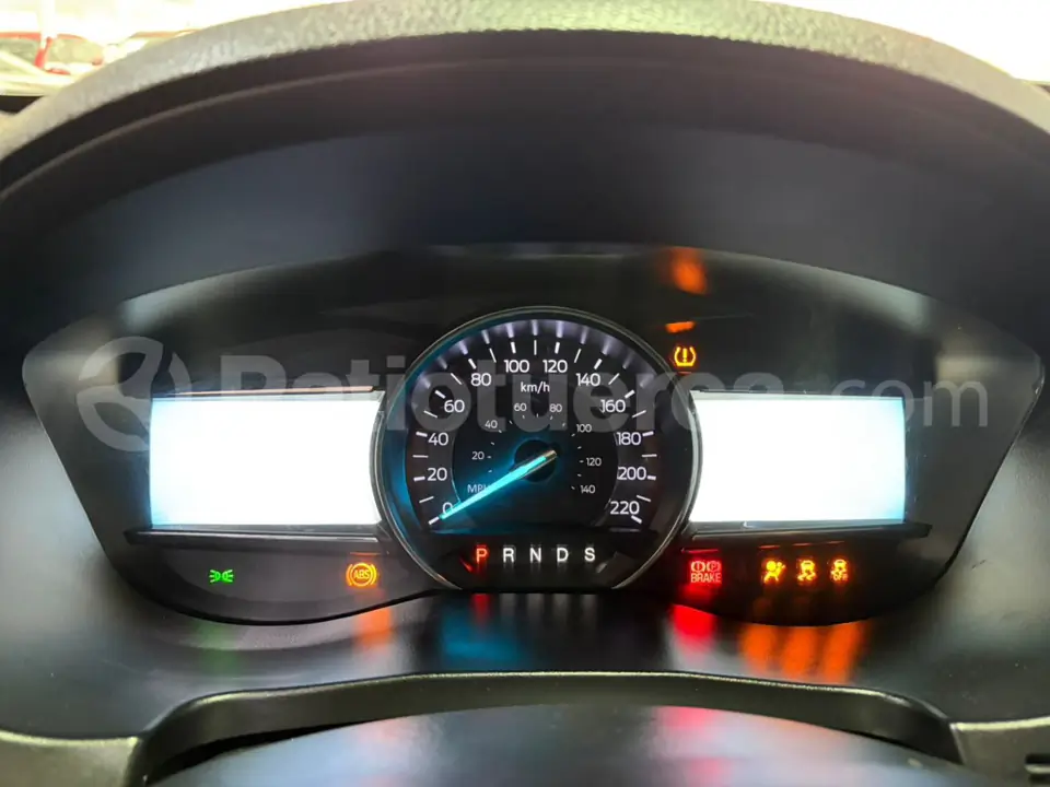 Foto 33 de Ford Explorer XLT