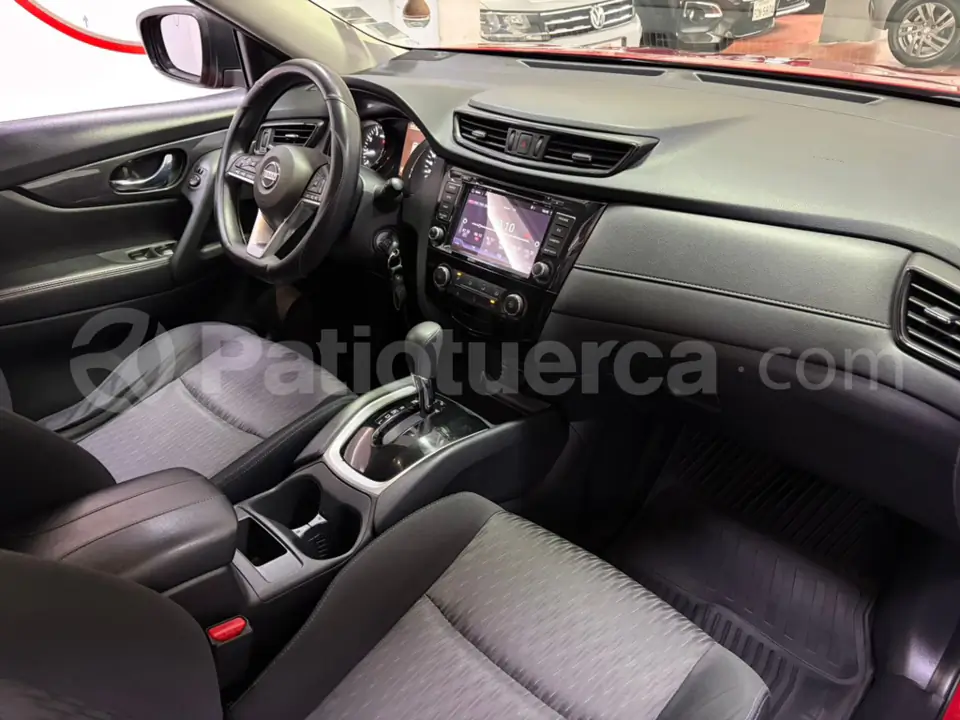 Foto 16 de Nissan X-Trail Sense 2 Row