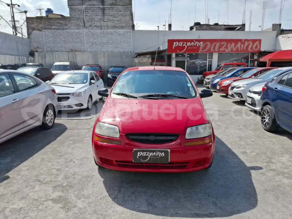 Foto 2 de Chevrolet Aveo Family