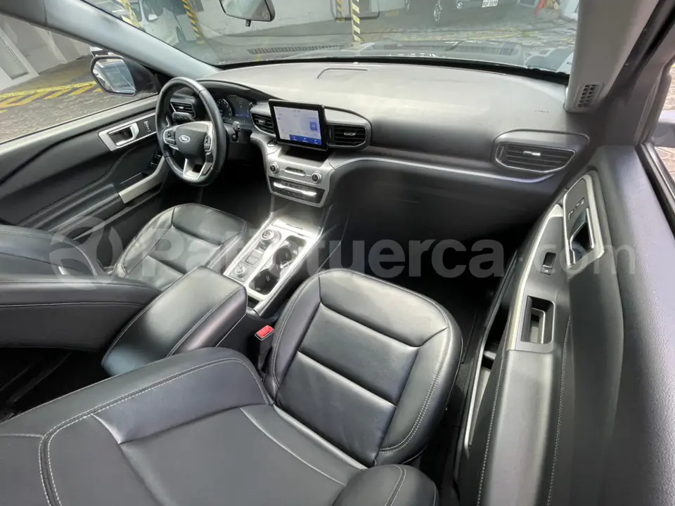 Foto 16 de Ford Explorer