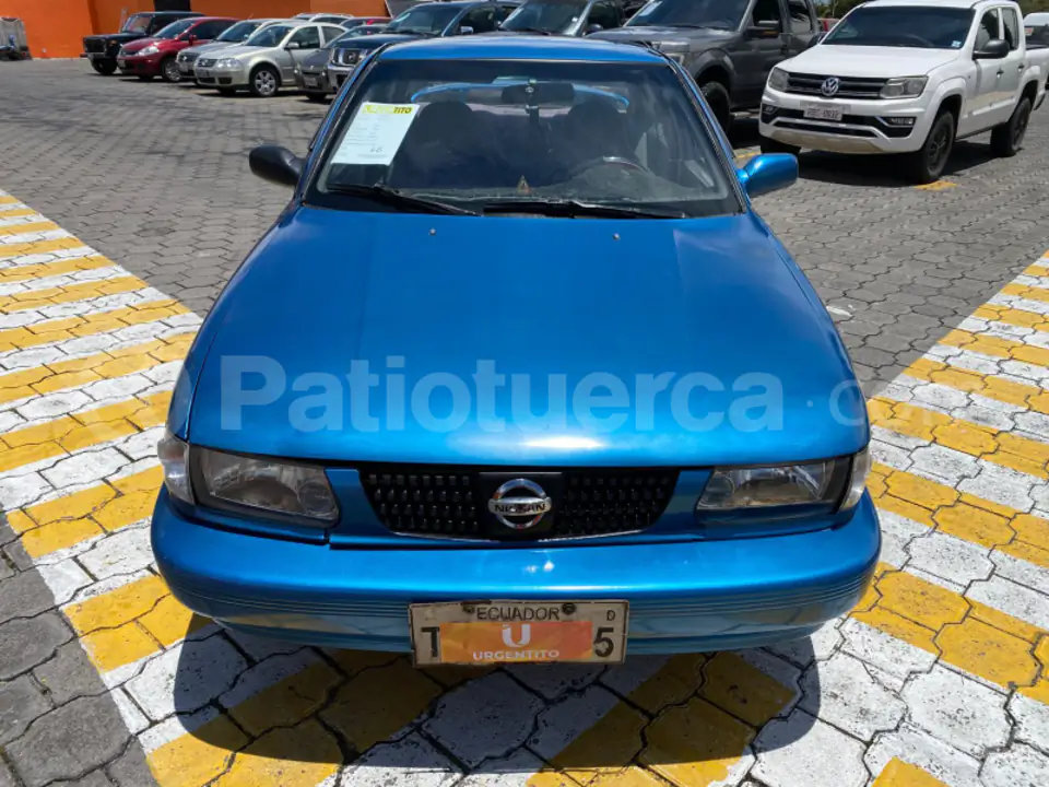 Foto 1 de Nissan Sentra