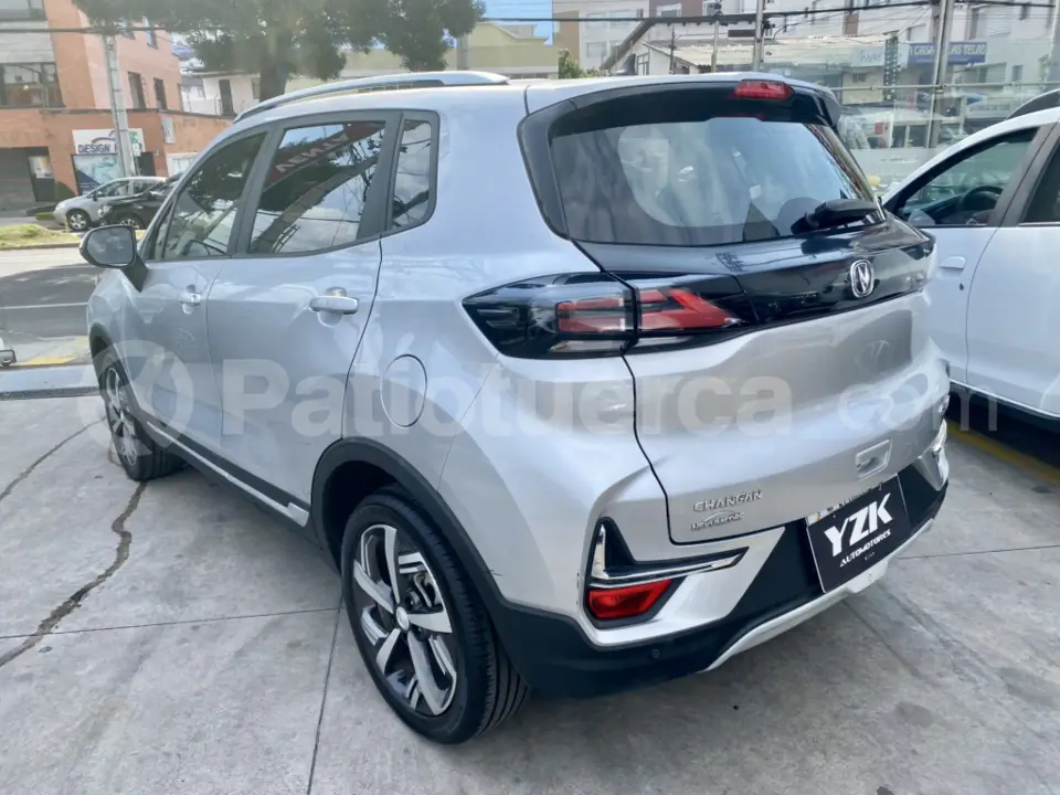 Foto 10 de Changan NEW CS15 ELITE