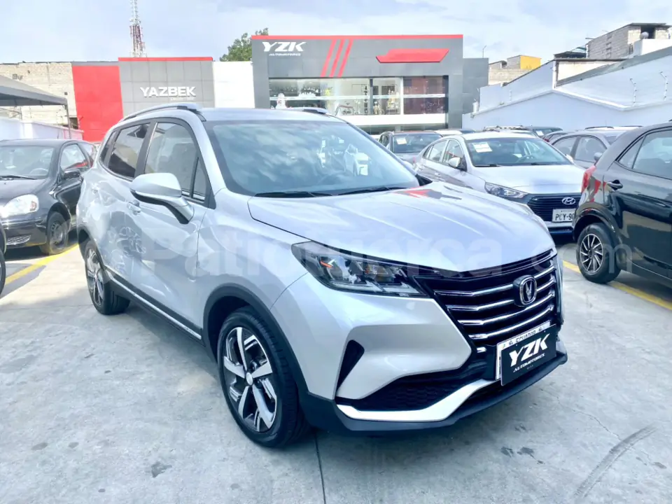 Foto 11 de Changan NEW CS15 ELITE