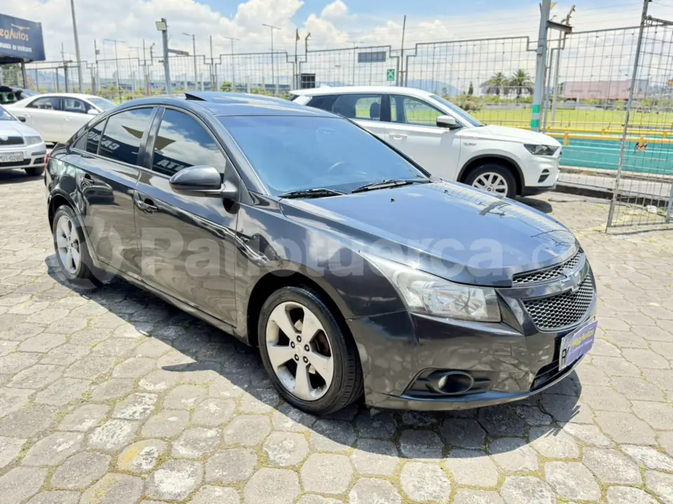 Foto 3 de Chevrolet Cruze