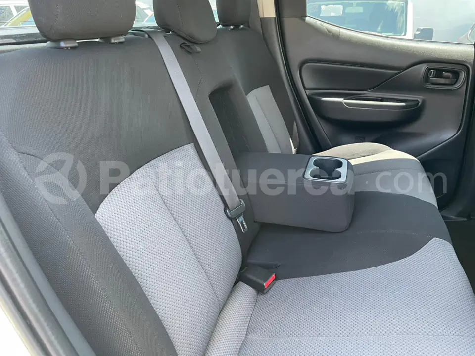 Foto 26 de Mitsubishi L200 Triton
