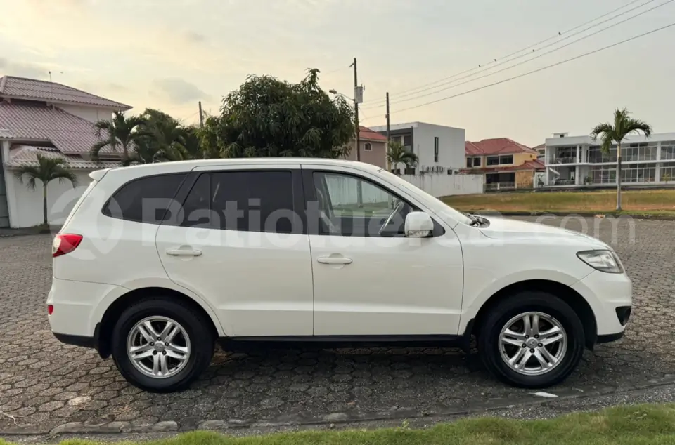 Foto 4 de Hyundai Santa Fe 4x2