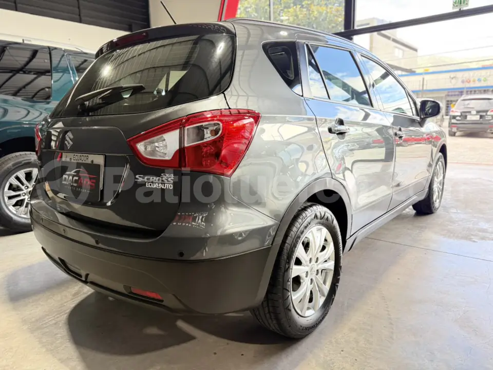Foto 8 de Suzuki Scross