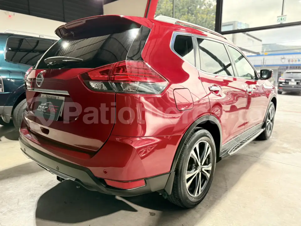 Foto 8 de Nissan xtrail  Advance