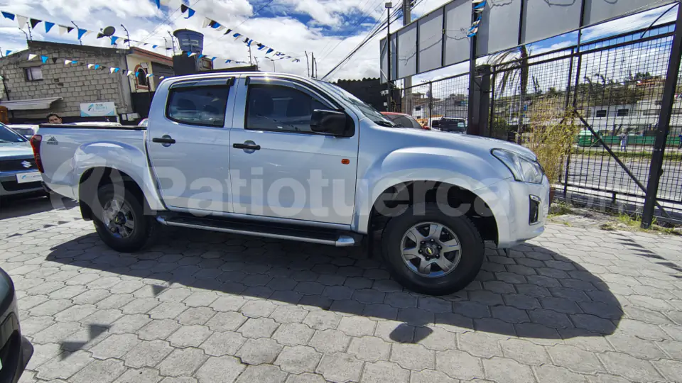 Foto 4 de Chevrolet D-MAX CRDI HI RIDE