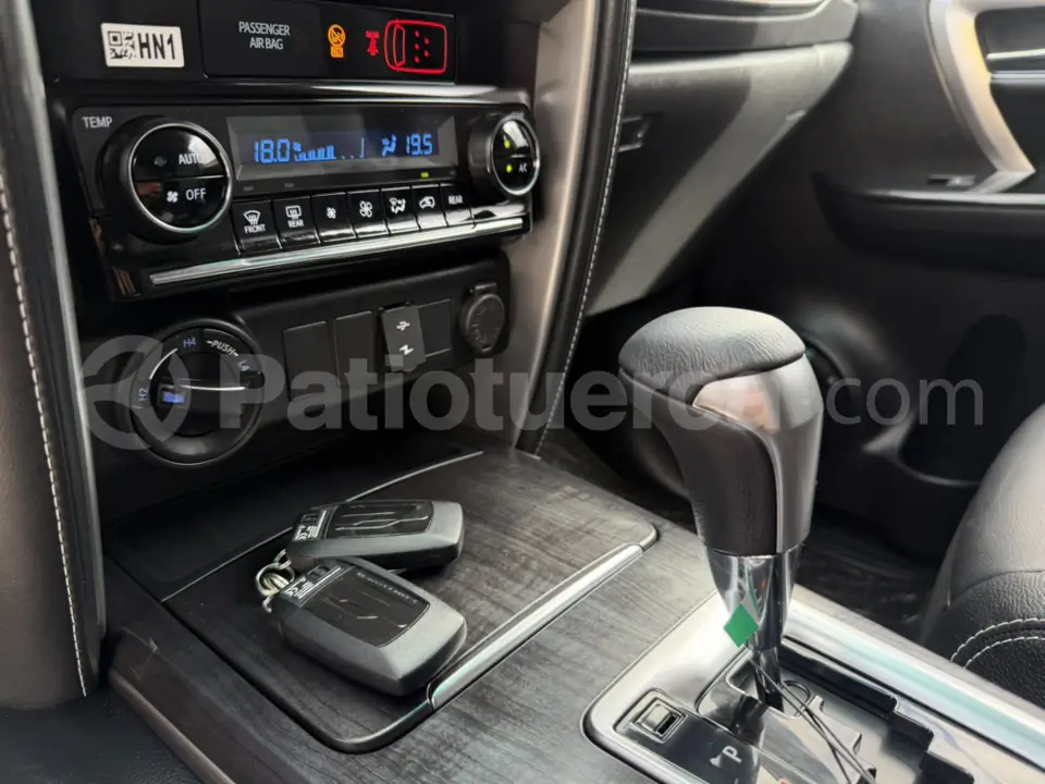 Foto 43 de Toyota Fortuner 4.0