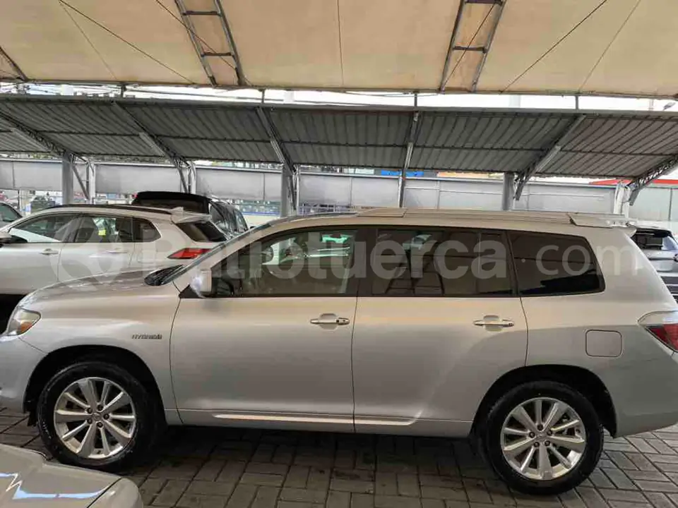 Foto 1 de Toyota Highlander Limited Hibrido