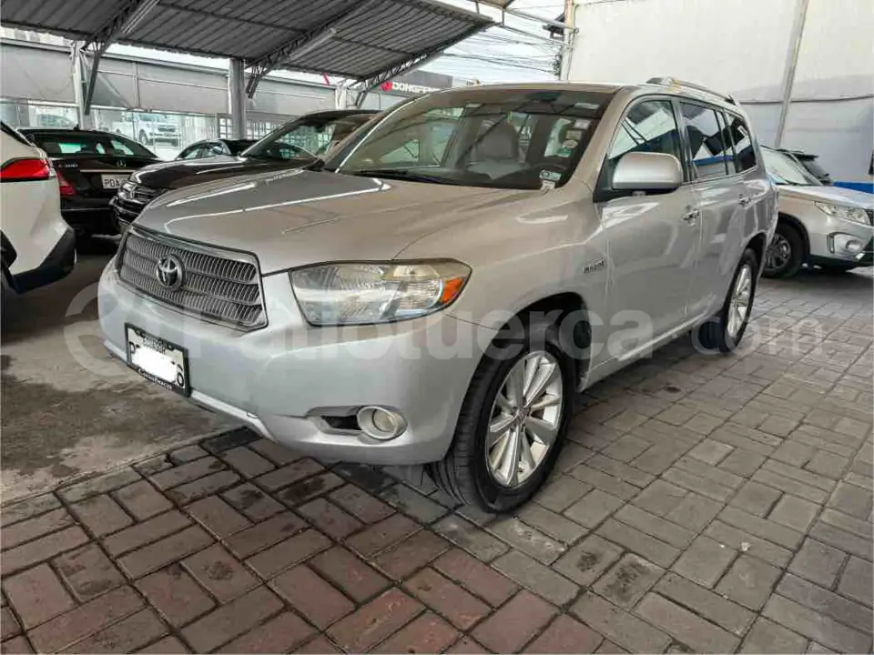 Foto 2 de Toyota Highlander Limited Hibrido