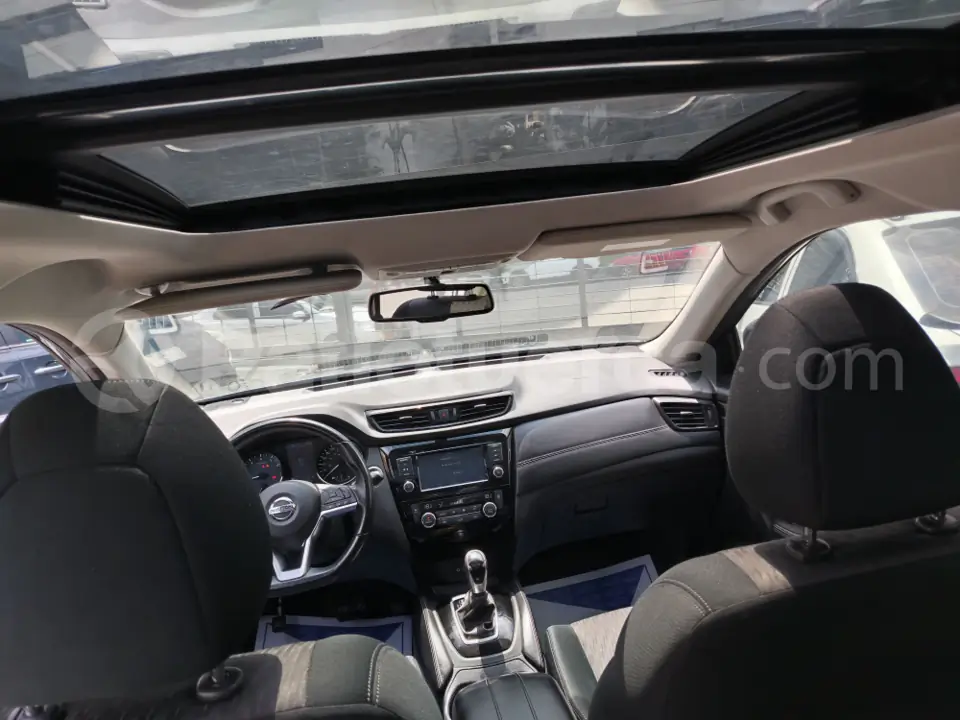 Foto 4 de Nissan xtrail  Advance