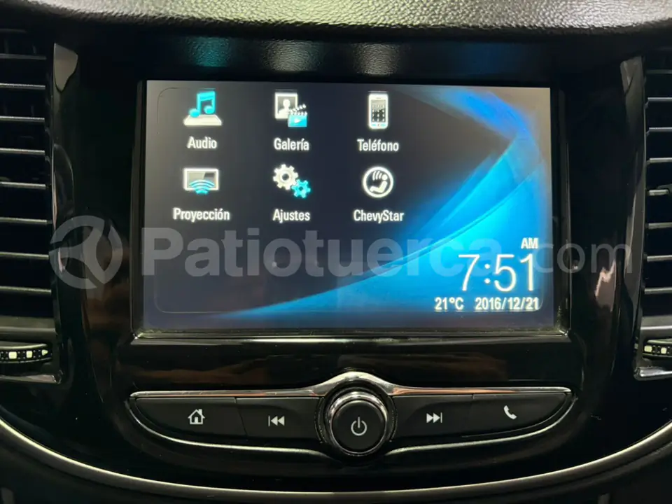 Foto 20 de Chevrolet Tracker LS