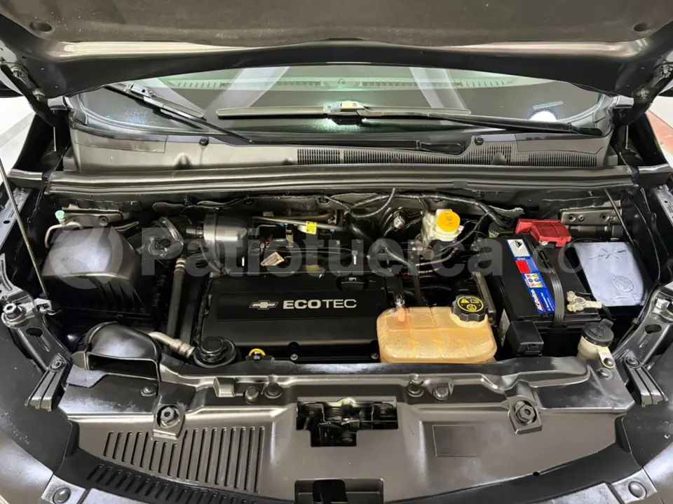 Foto 25 de Chevrolet Tracker LS