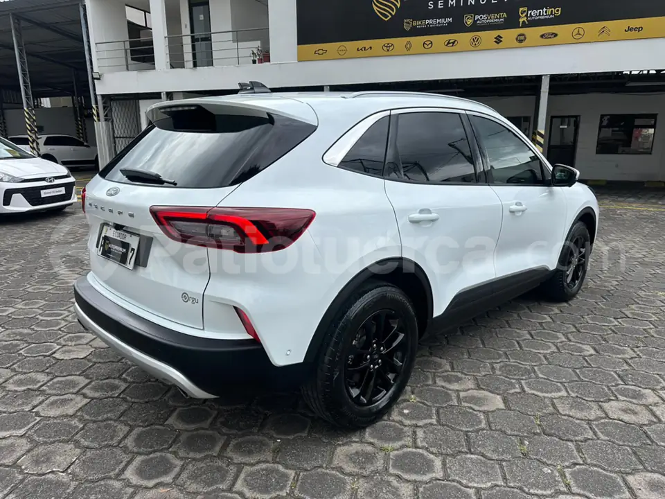 Foto 17 de Ford Escape Titanium