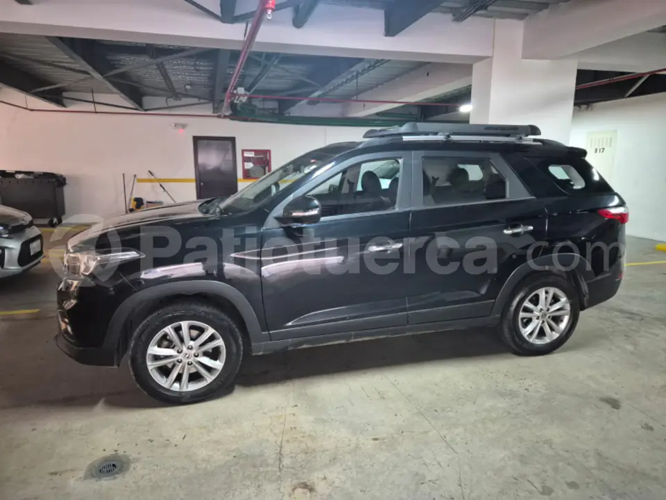 Foto 1 de DongFeng Glory 560