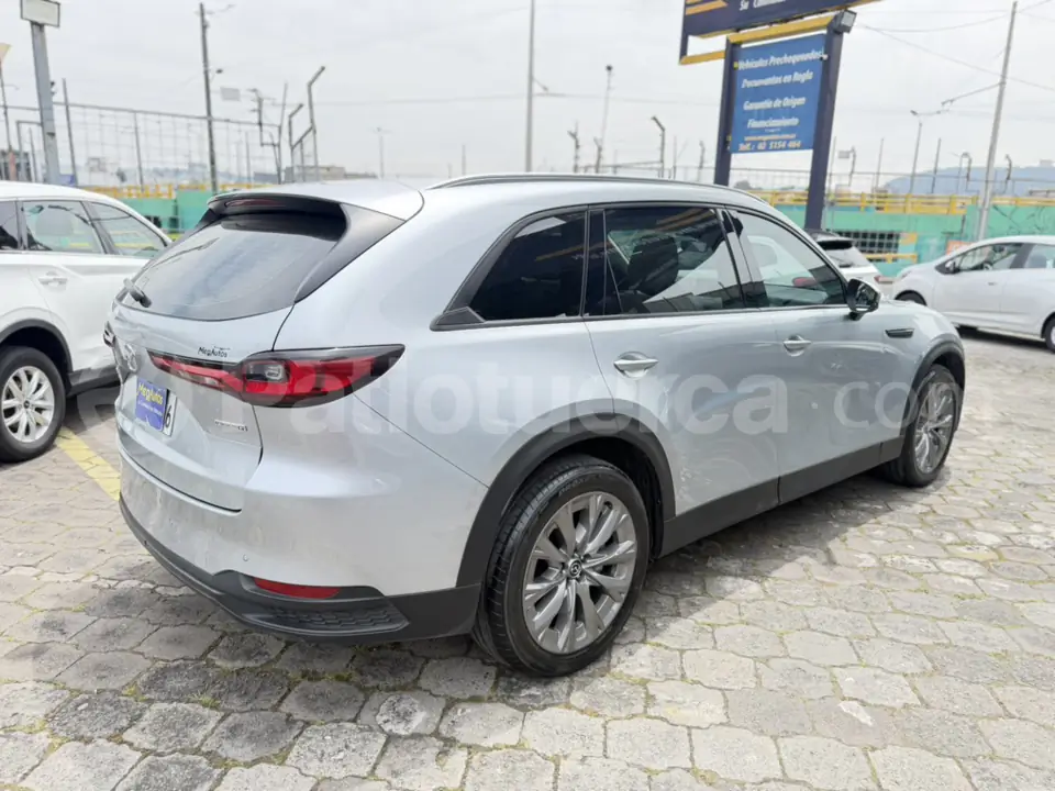 Foto 4 de Mazda CX 90