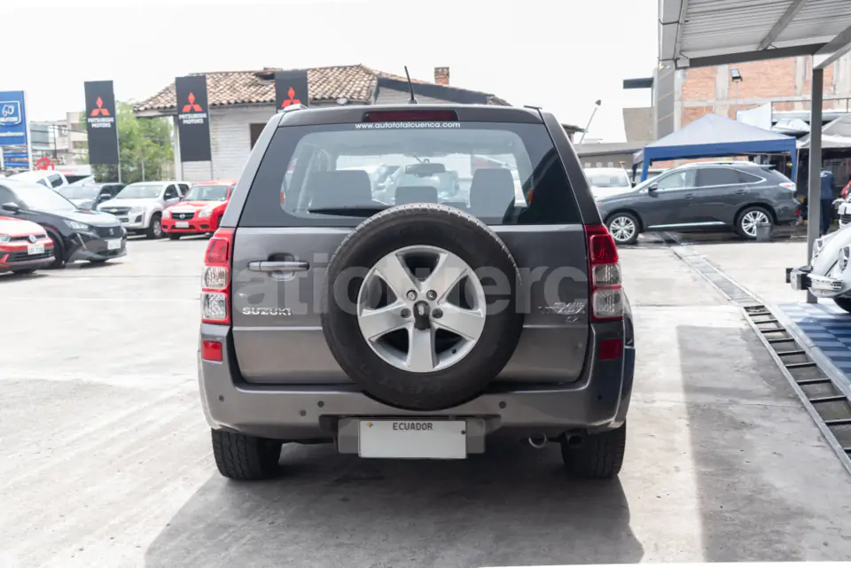 Foto 8 de Suzuki Grand Vitara SZ