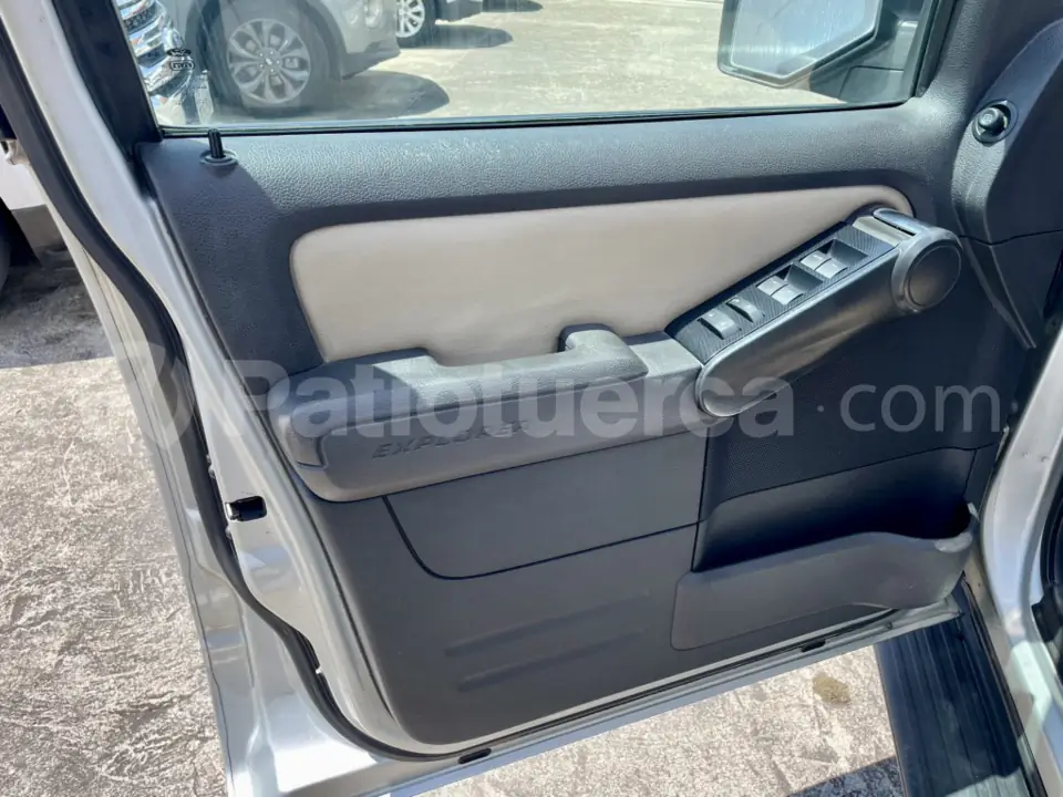 Foto 17 de Ford Explorer