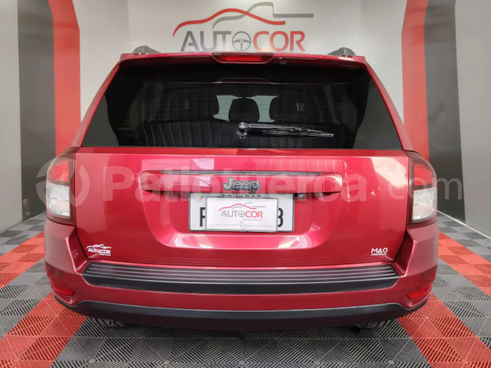 Foto 5 de Jeep Compass Sport