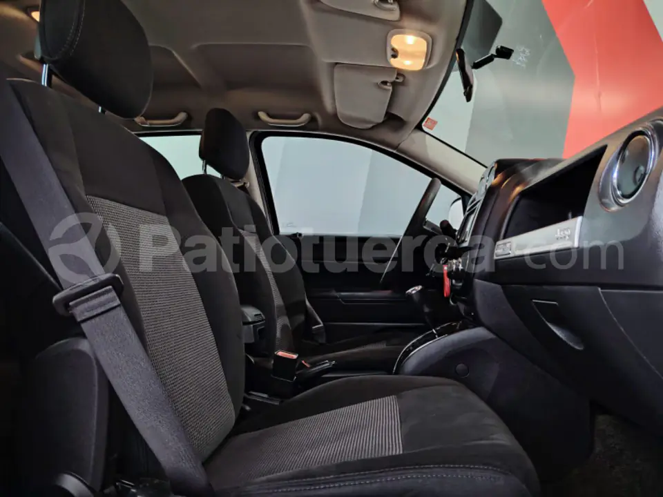 Foto 13 de Jeep Compass Sport