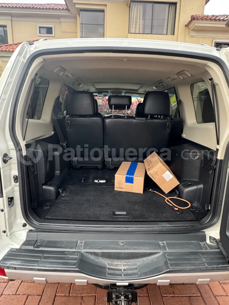 Foto 15 de Mitsubishi Montero GLS