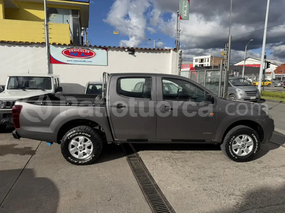 Foto 9 de Chevrolet D-MAX CRDI 3.0 4X2 AC
