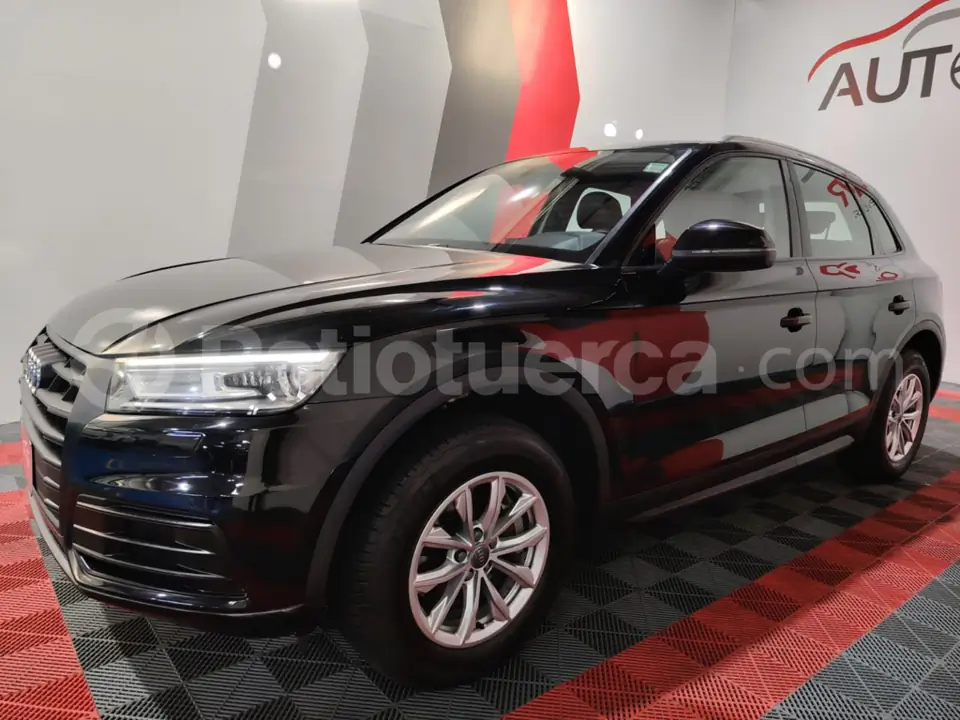 Foto 1 de Audi Q5 TFSI TIPTRONIC
