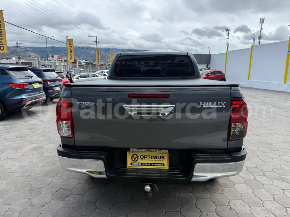 Foto 7 de Toyota Hilux CD 4x4 Diesel