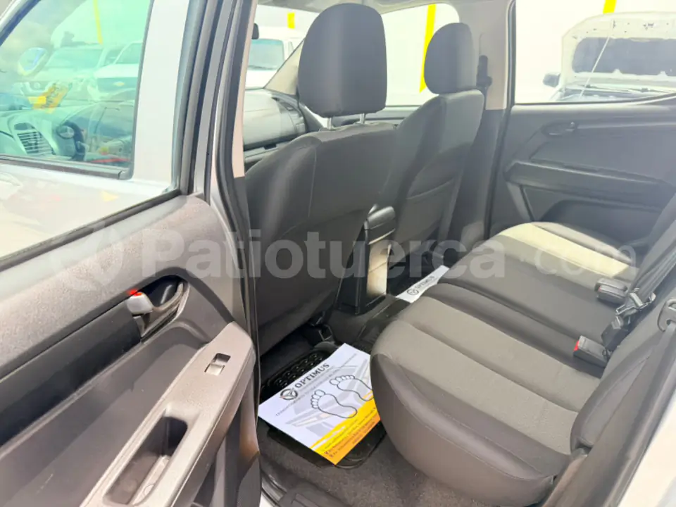 Foto 12 de Chevrolet D-max Crdi 2.5 CD 4x4 TM Diesel