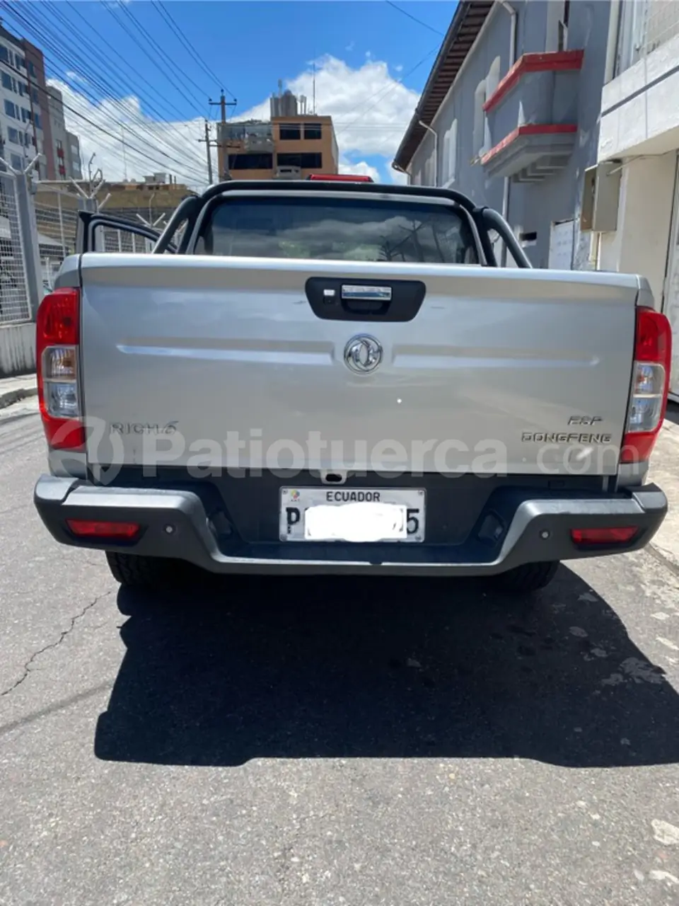 Foto 3 de DongFeng NEW RICH 6 4X4 DIESEL