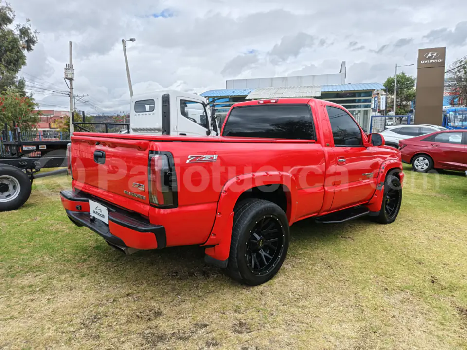 Foto 4 de Chevrolet SILVERADO LT
