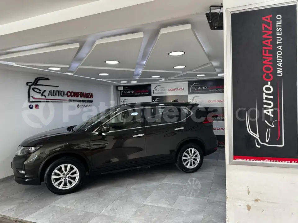 Foto 2 de Nissan X-Trail Sense 2 Row