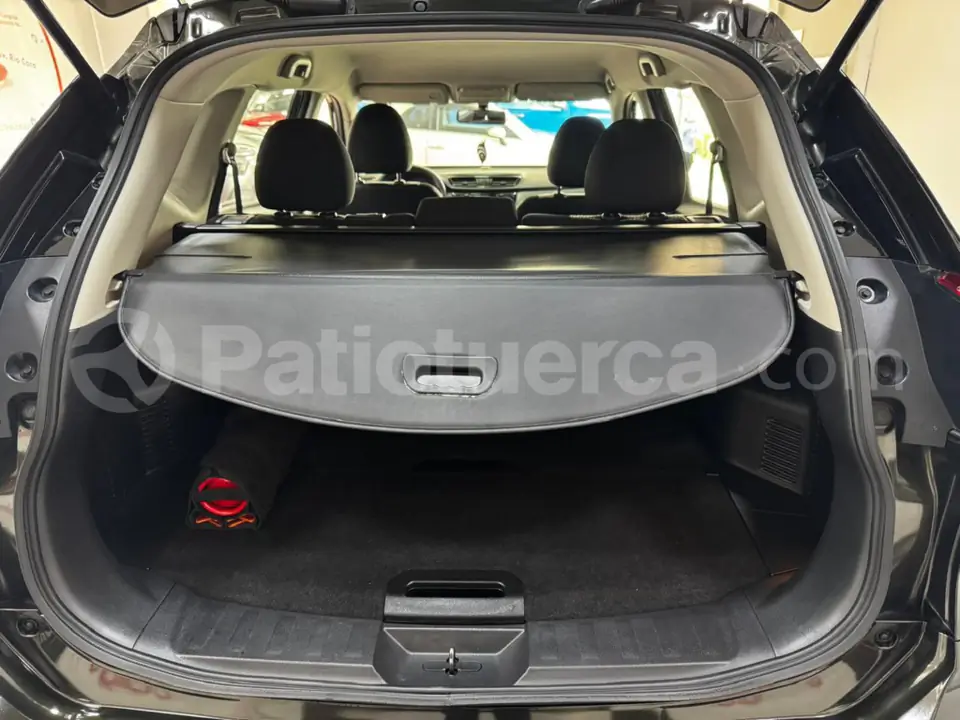 Foto 10 de Nissan X-Trail Sense 2 Row